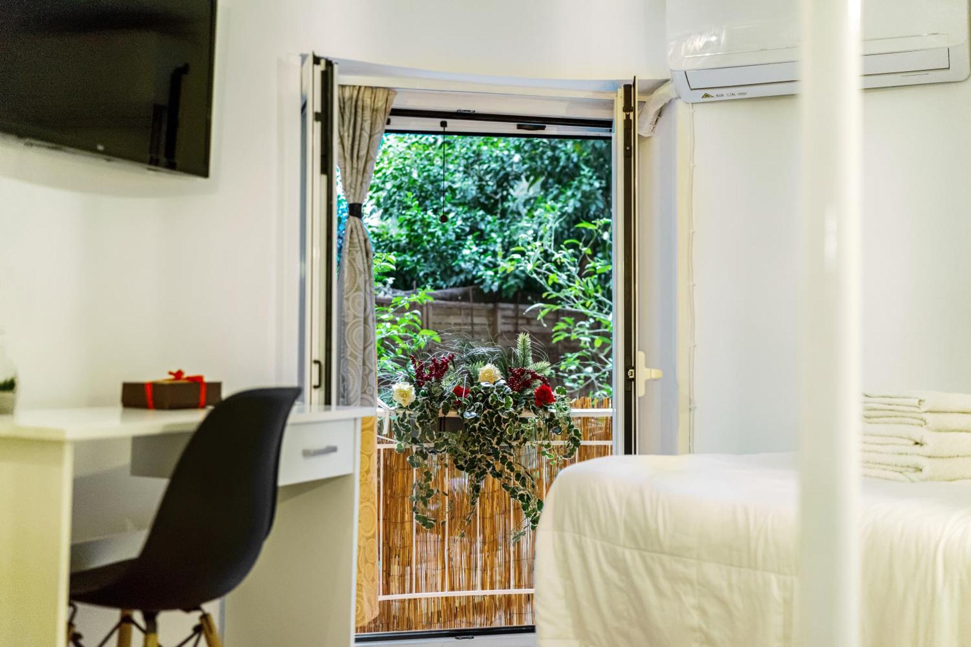 Acropolis Elegant Maisonette By Lodgespot Athen Exterior foto