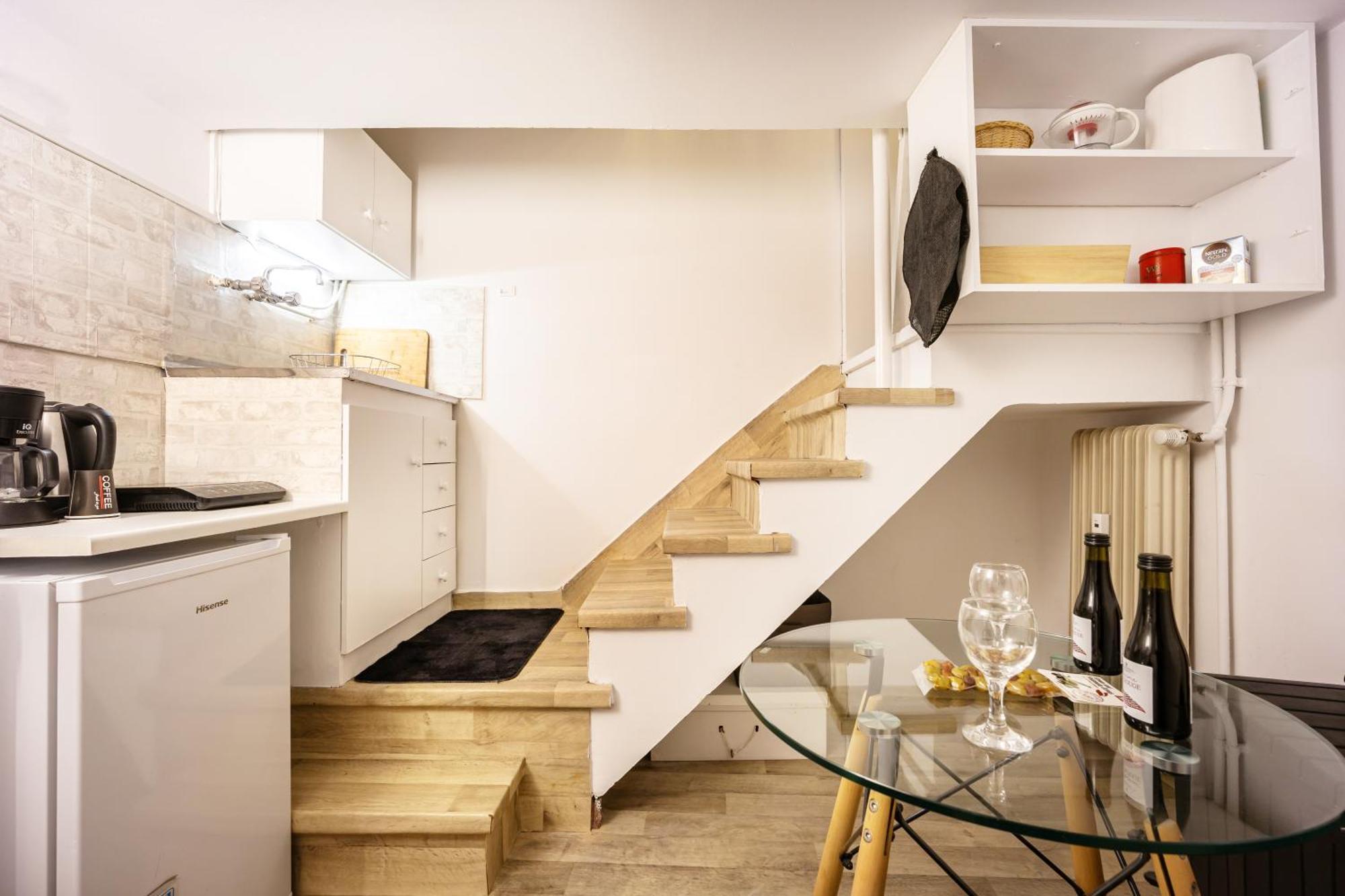 Acropolis Elegant Maisonette By Lodgespot Athen Exterior foto